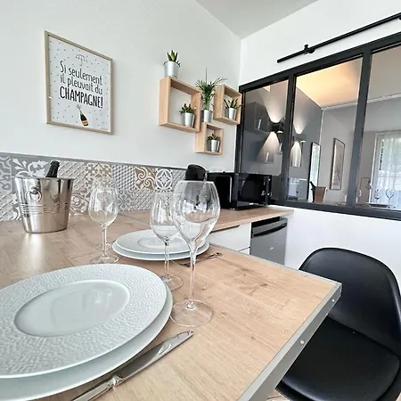 Апартаменты Moisson Pepite Au Centre Avec Parking *