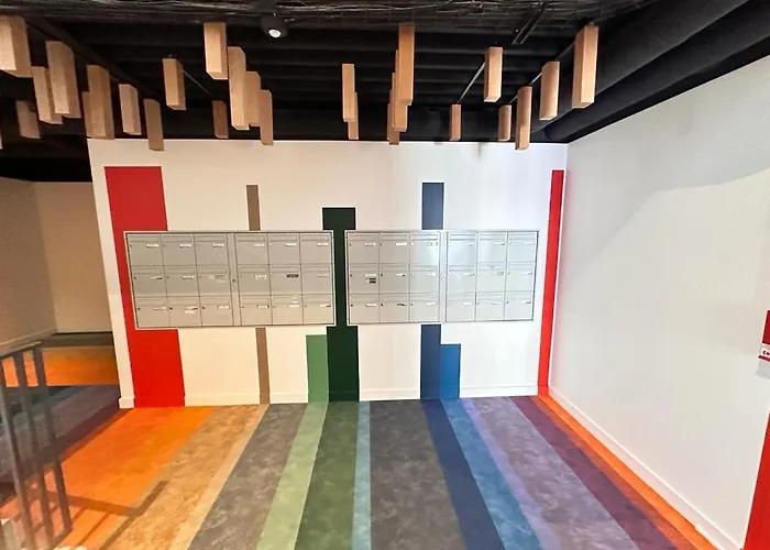 Moisson Pepite Au Centre Avec Parking